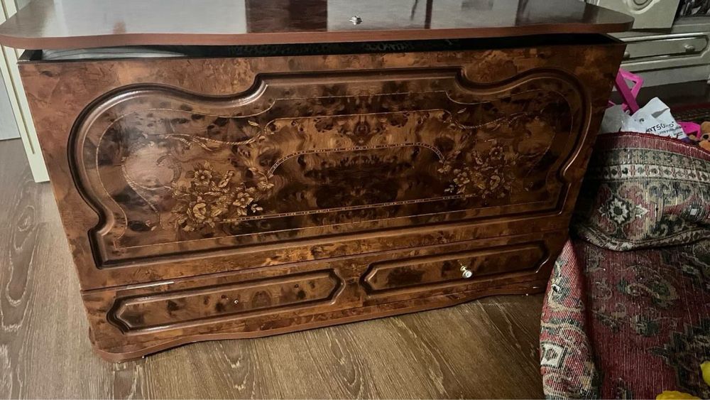 Sandiqlar sotiladi 2 ta