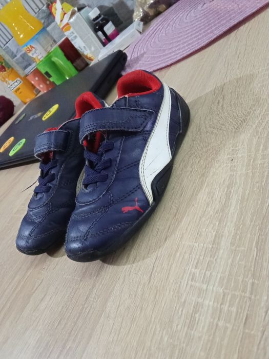 Оригинални децки обувки 27 номер Puma