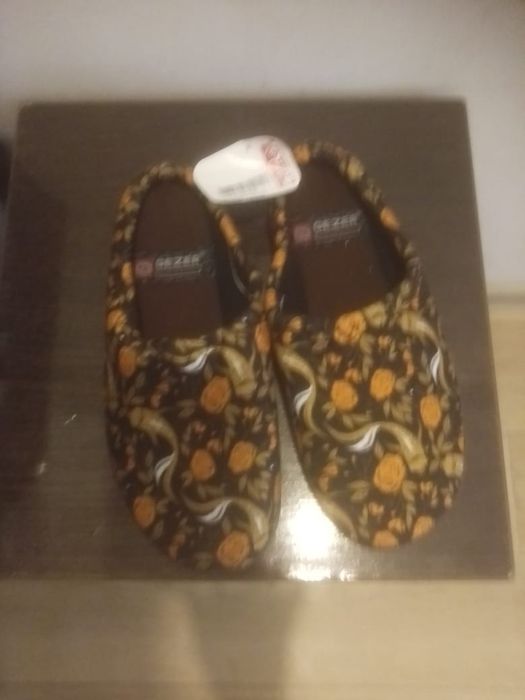 Продам туфли женские