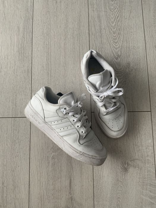 Adidas Rivalry Low Alb