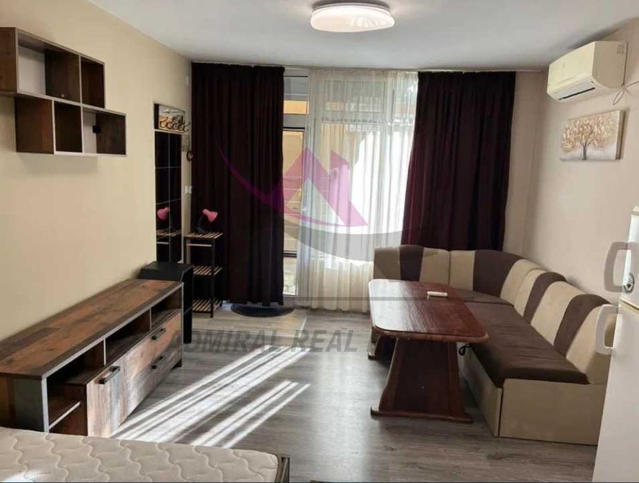 Дава се под наем Едностаен апартамент в Варна, Спортна зала - 27 кв.м за 348.84 € - Снимка #1