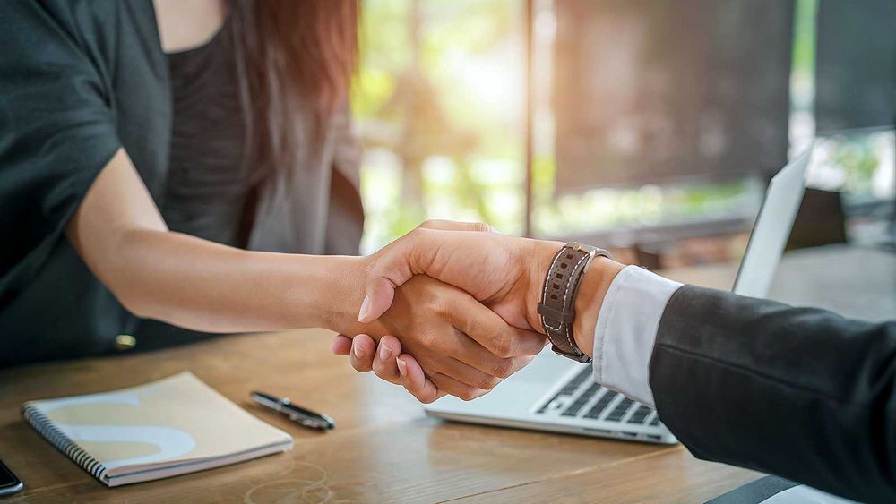 Услуга регистрации контрактов в системе ЕЭИСВО.