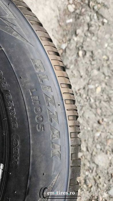 SET 4 Anvelope Iarna 215/65 R16 BRIDGESTONE Blizzak LM005 98H