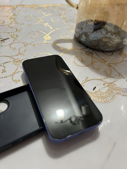 Iphone 16 blueee