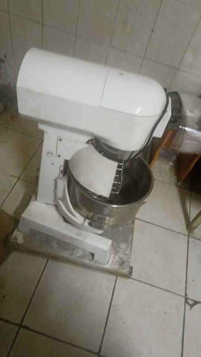 Миксер кондитерский