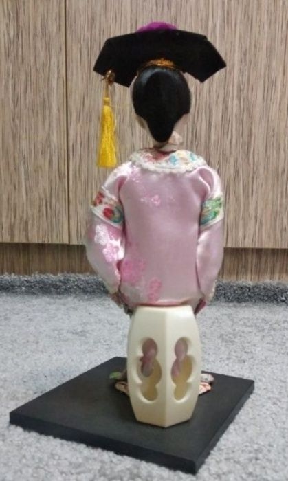 Японская статуэтка .