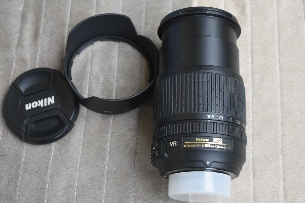 Obiectiv Nikon 18-105 impecabil