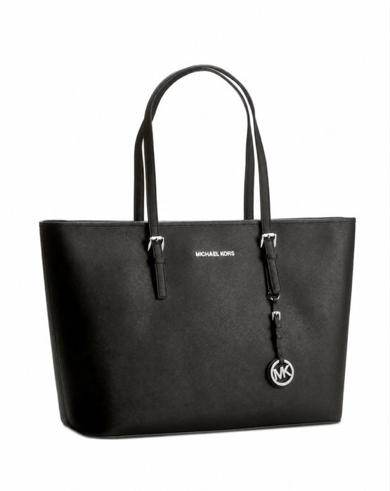 Michael Kors Jet Set Оригинална Чанта