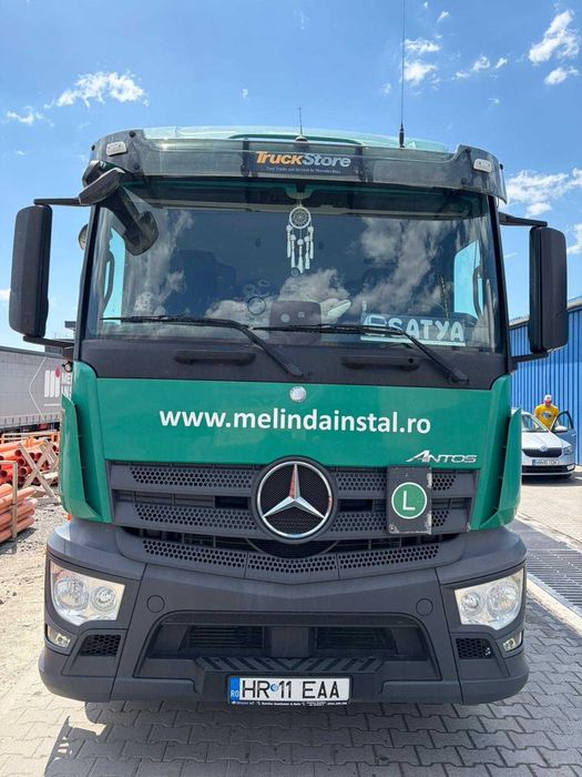 Mercedes Benz Antos - 18 tone cu lift