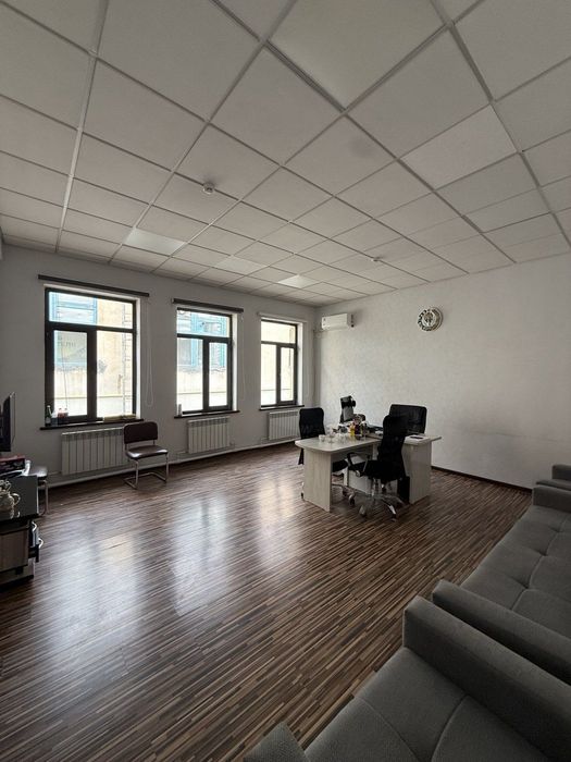 Сдаётся  170м². под Офис, Логистика. Уч. Центр