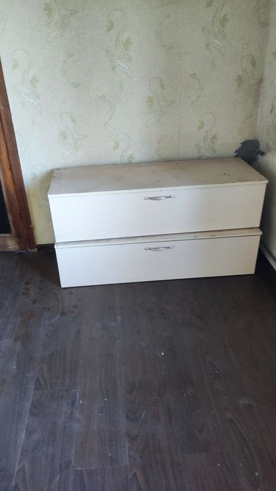 Продам длинные тумбочки 2 шт