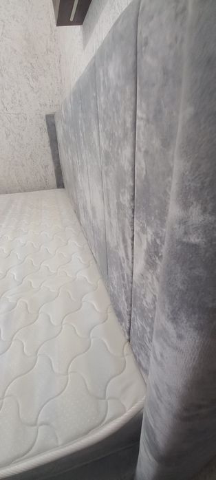 Продам кровать в отличном состоянии.