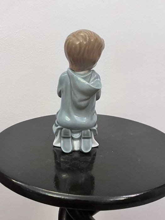 Bibelou figurina portelan spaniol NAO LLARDO marcat bibelouri ieftin