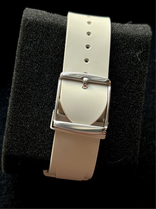 OMEGA X Swatch mission to Pluto original