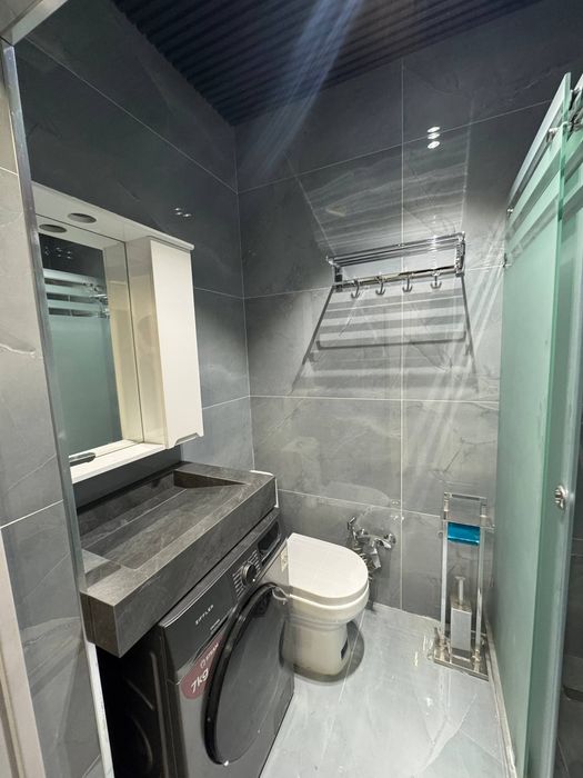 Метро Хамза. 2/2/4. Чистая. С обстановкой!