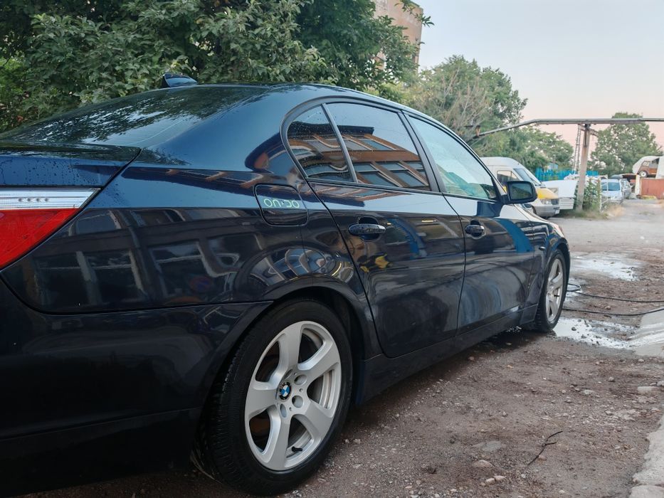 BMW 525i, автомат