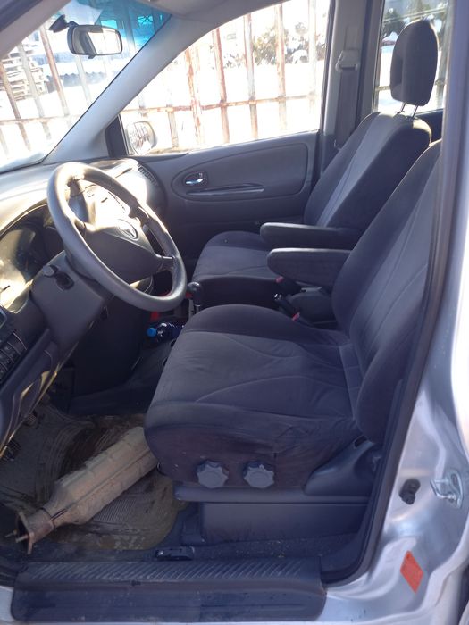 Мазда МПВ 2.0 tdi на части !