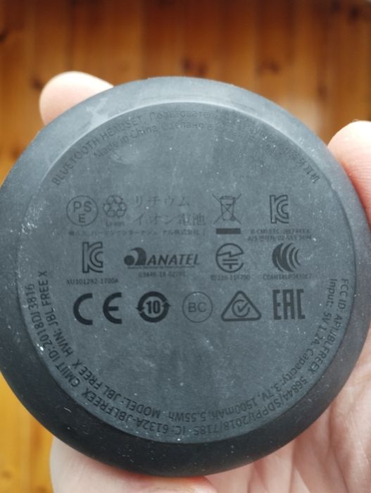 Слушалки JBL Free X