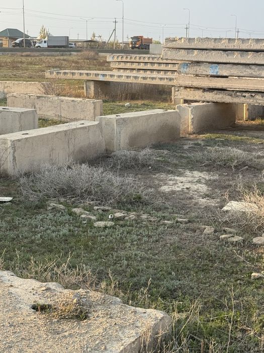 Фундаментные блоки, плита перекрытия