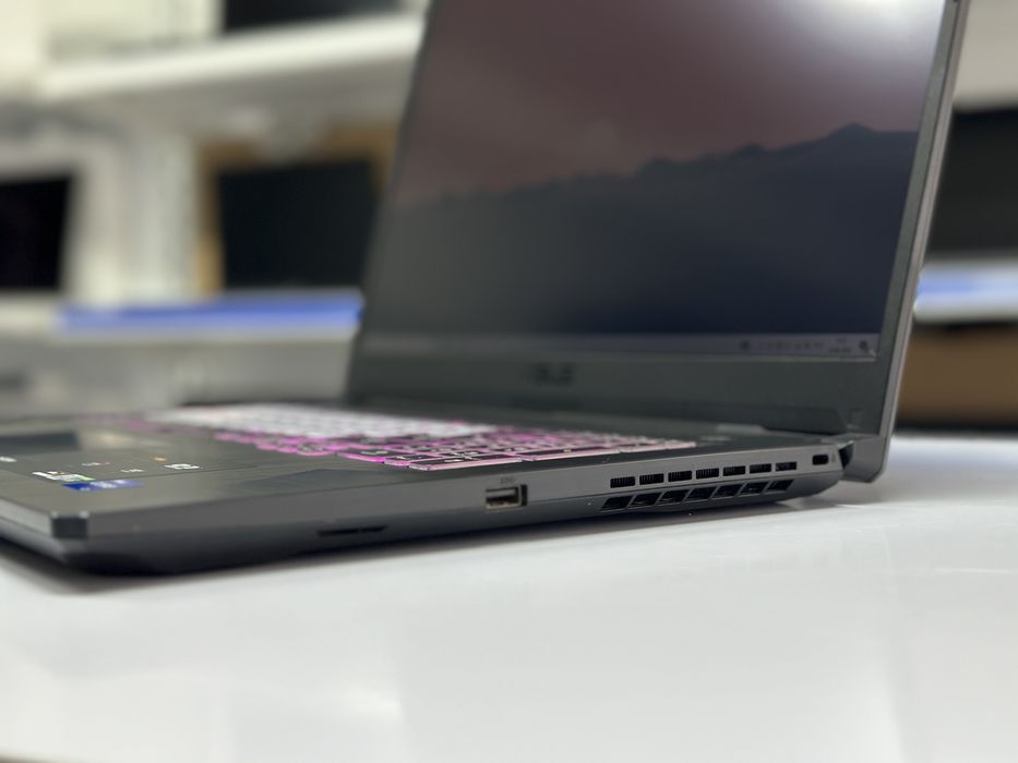 Ноутбук Asus Intel Core i7