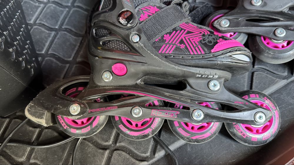 Role copii Roces Jokey 3 Girl Black/Pink Marime 26-29 (165-185 mm)