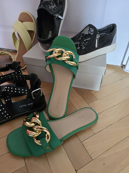 Сникърси и други/Carlo Fabiani,Dee Zee, Jenny Fairy