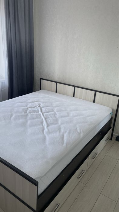 Продам 2-х спальный кровать