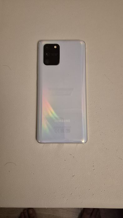 Продам Самсунг S10 lite