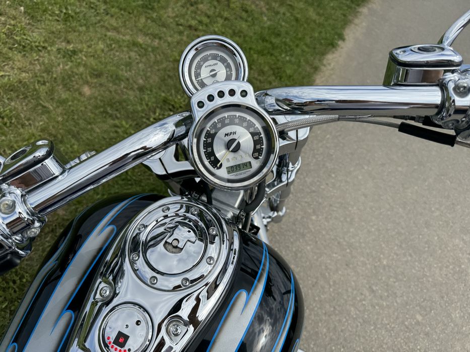 Harley Davidson Dyna CVO