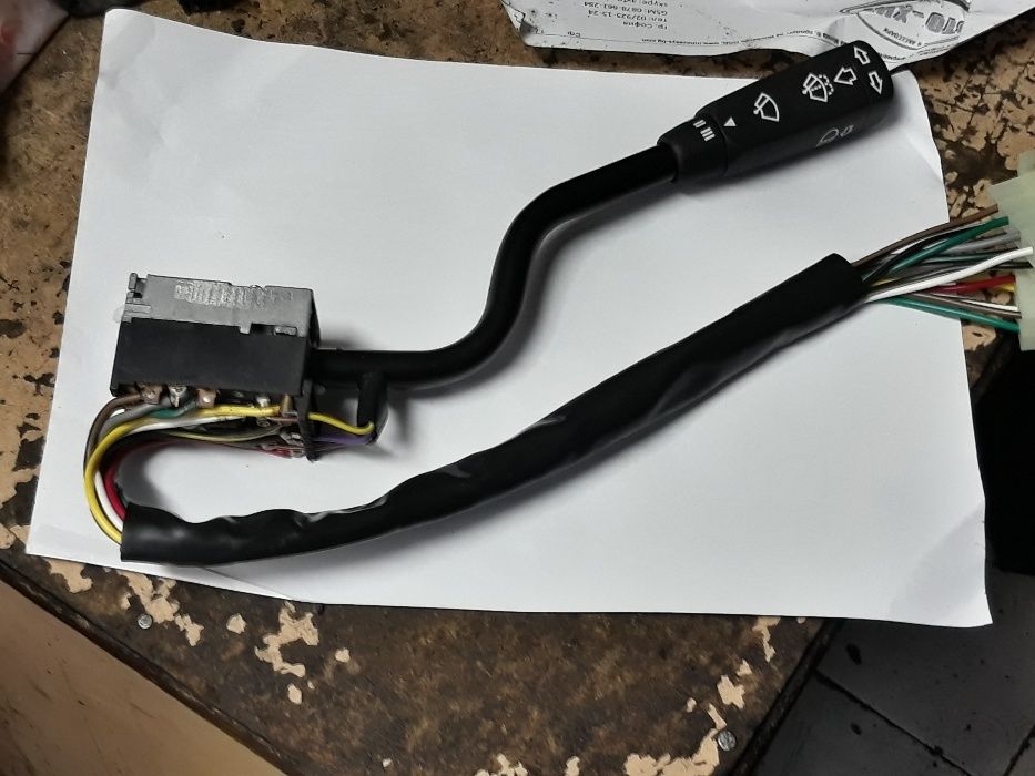 лост за мигач бус 208/мерцедес/mercedes bus 208