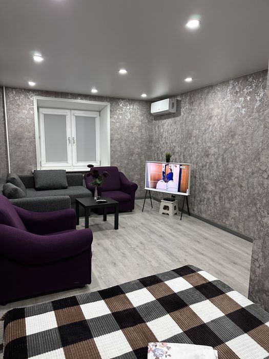 Сдам 1,5 ЕвроЛюкс на Пл.Республики