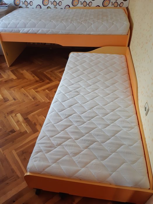 Детски легла тип сандвич 2 бр.