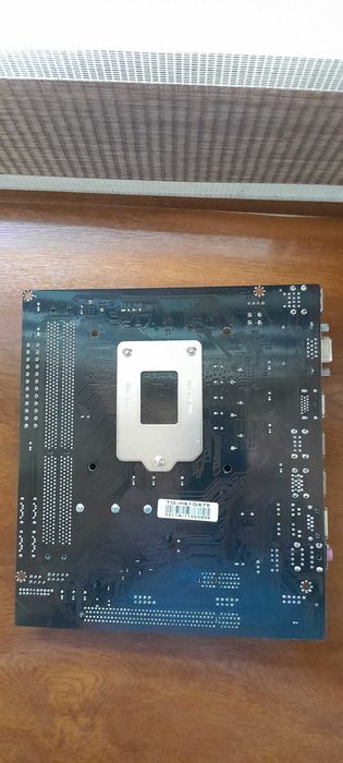 Материнская плата на ПК.