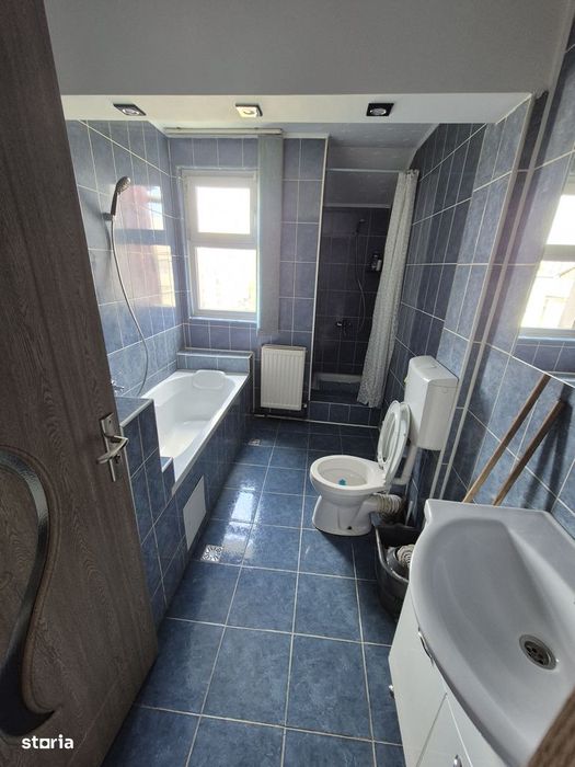Apartament 3 camere, Bulevardul Decebal, mobilat, gata de utilizare