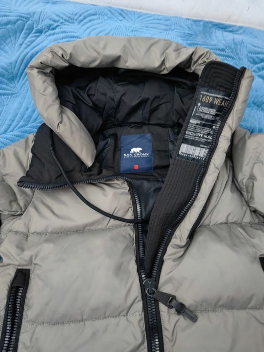 Куртка  зимняя .