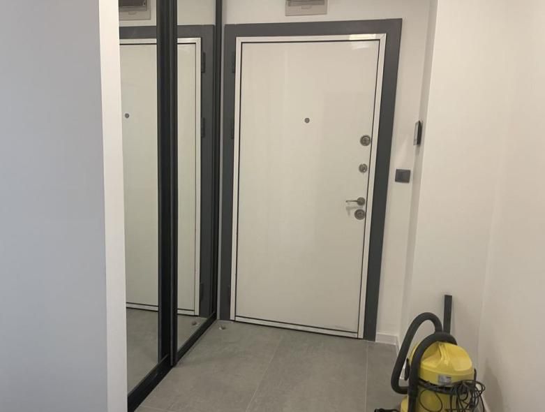 Дава се под наем Двустаен апартамент в Пловдив, Център - 60 кв.м за 663 € - Снимка #4