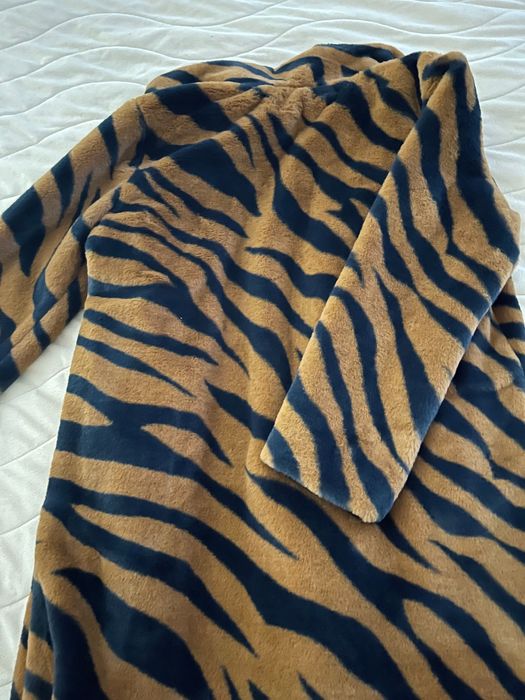 Пухено дамско яке