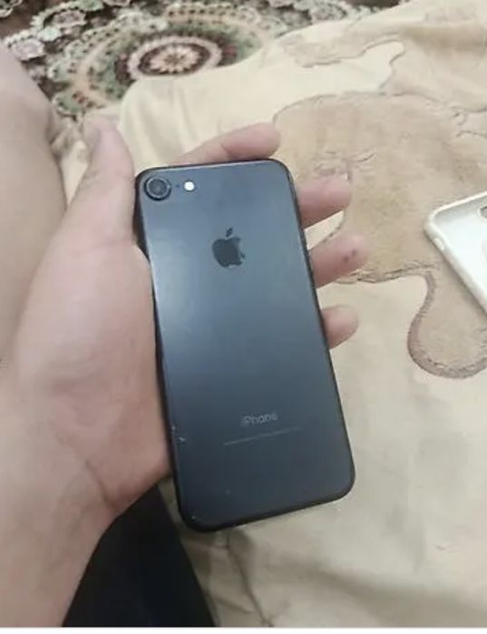iPhone 7 32gb uselini 100