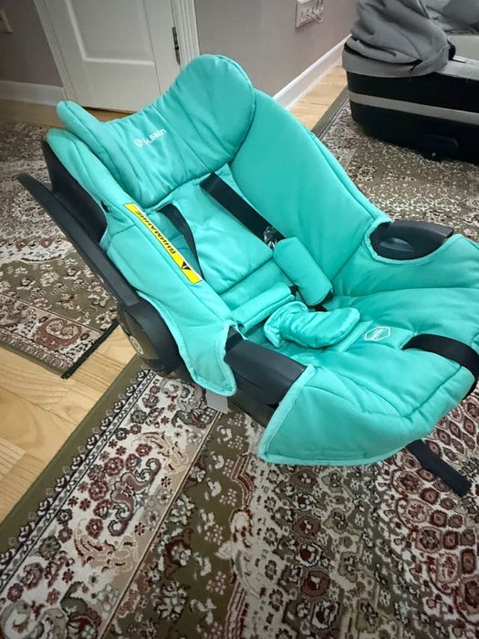 Автокресла бу.9000 тг