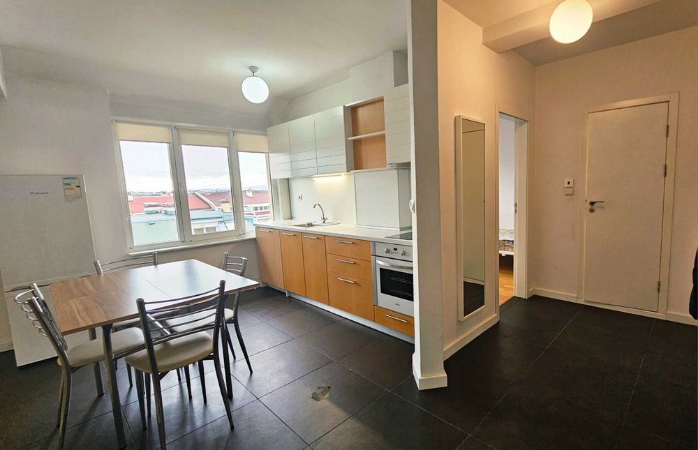 Тристаен апартамент под наем в кв. Витоша