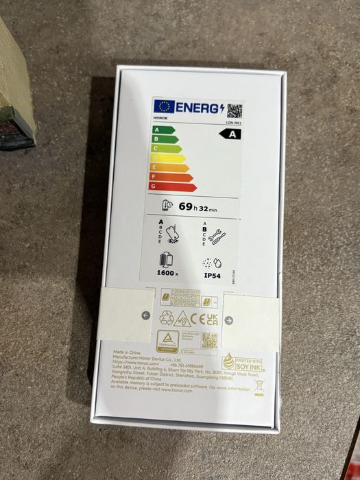 Смартфон Honor 400 smart