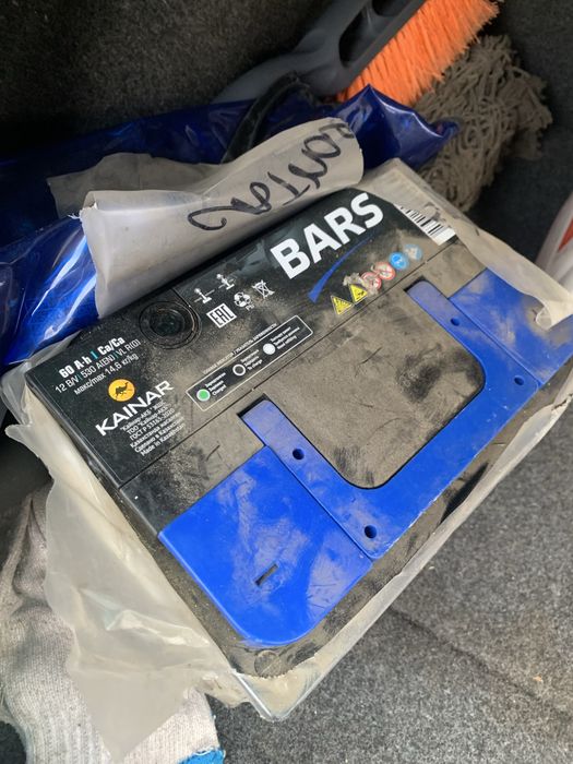 Продам аккумулятор бу