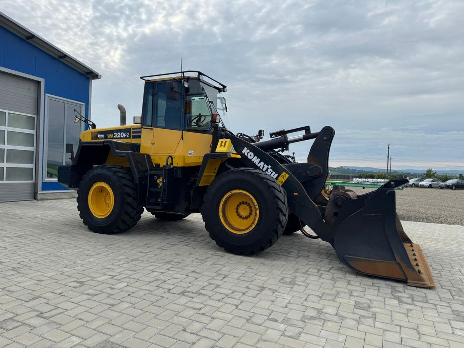 Încărcător frontal Komatsu wa 320pz/2017/9200h