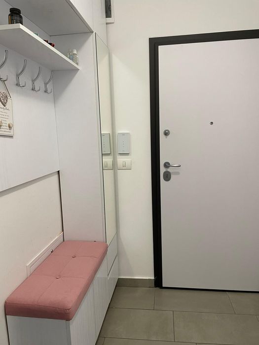 Închiriez apartament cu două camere