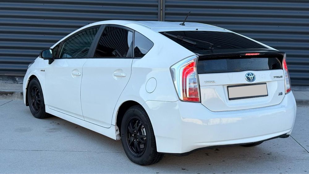 TOYOTA Prius 2014 — imagine 3
