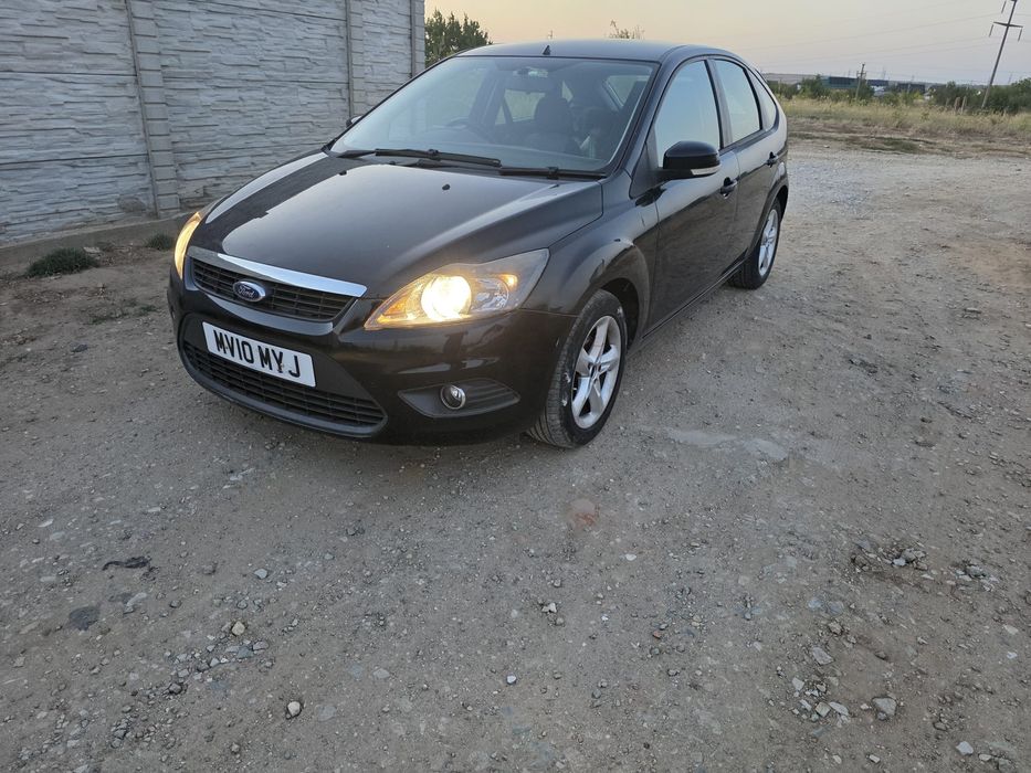 Dezmembrez ford focus 2 1.6 benzina