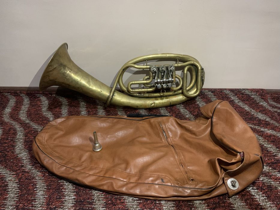 Тенор Музыкальный инструмент