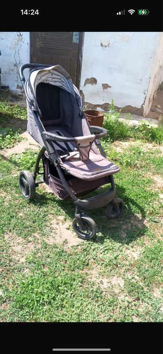 Продам  коляску.