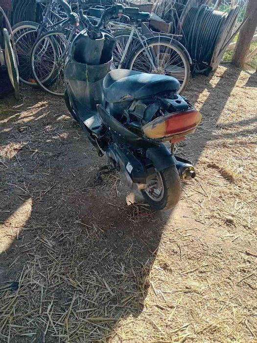 Скутер  50 кубиков