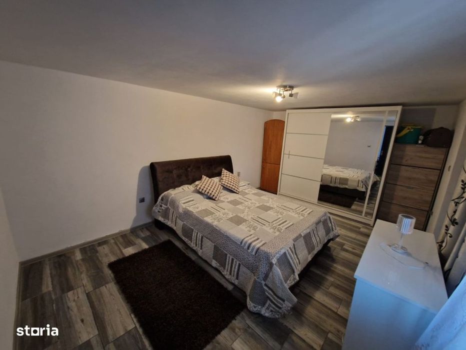 Casa de vanzare Bailesti – 100 mp, curte proprie